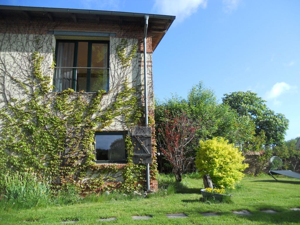 Haus Am See In Kleinzerlang Bagian luar foto